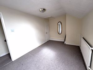Photo 16- click for photo gallery